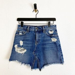 7FAM Distressed Denim Mini Skirt Raw Hem Jean Skirt 7 For All Mankind Size 25